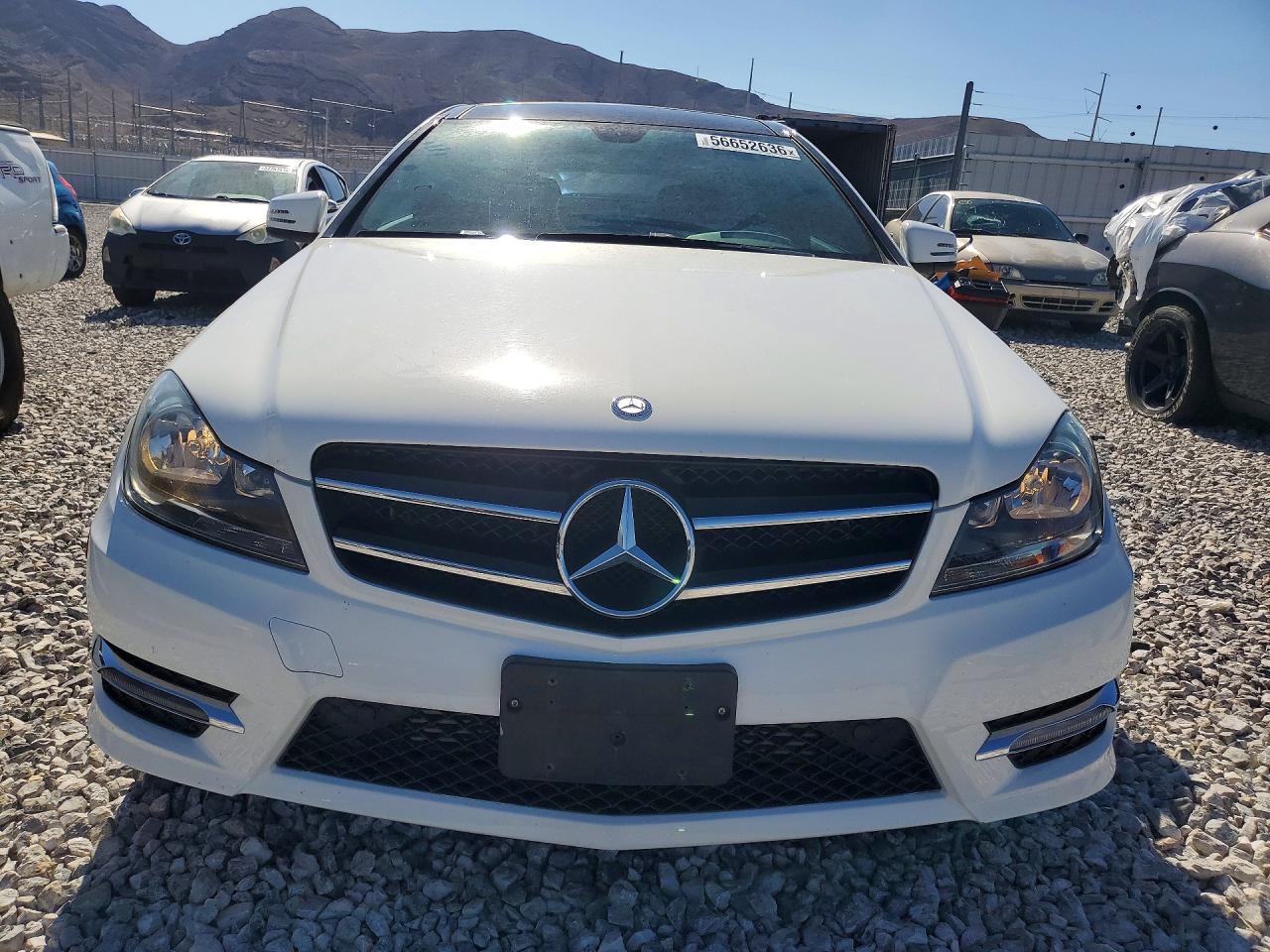 2014 Mercedes-benz C 250 White vin: WDDGJ4HB4EG312013