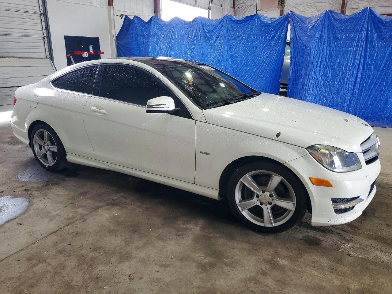 2012 Mercedes-benz C 250 White vin: WDDGJ4HB5CF746363