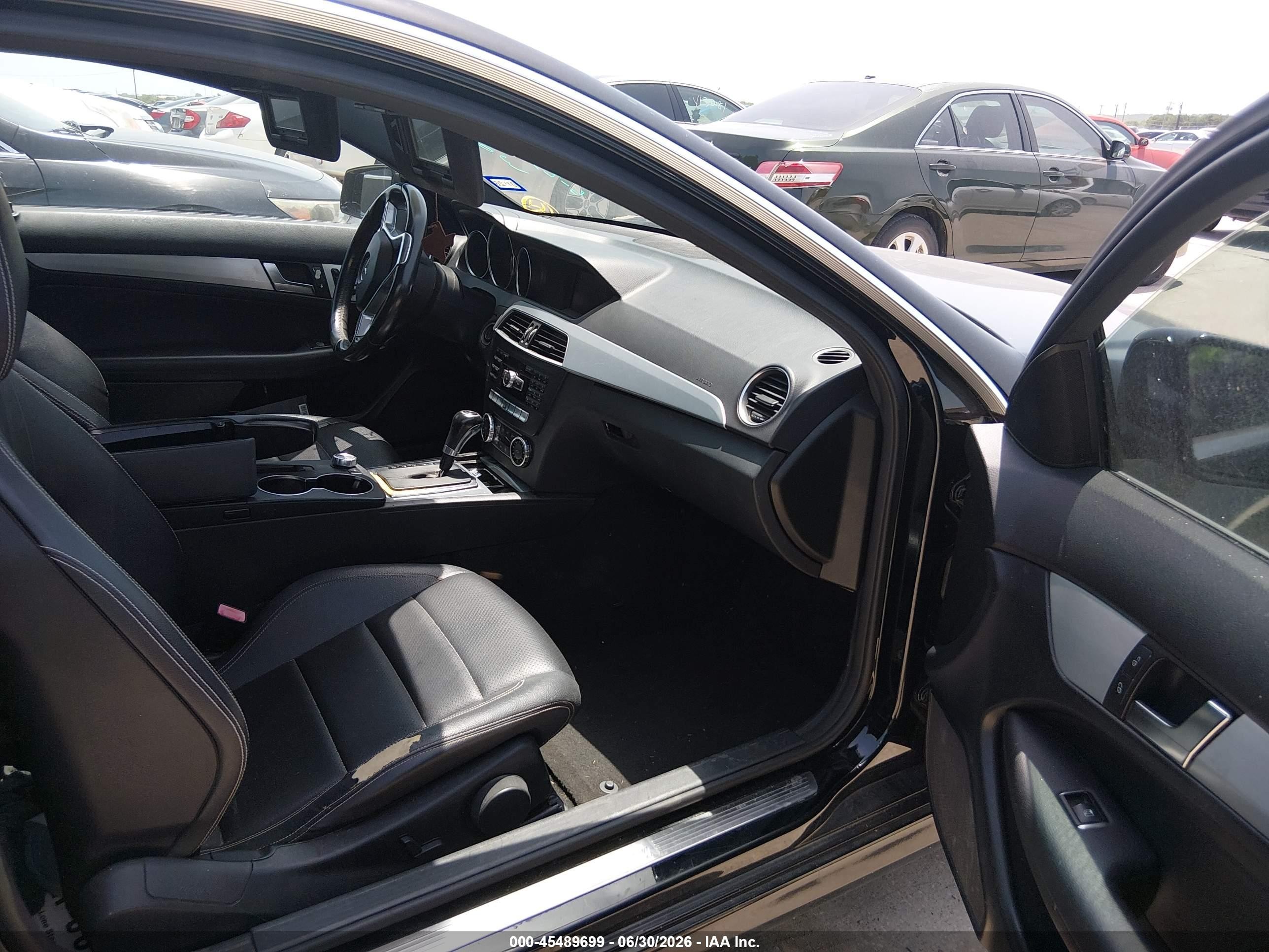 2012 Mercedes-benz C 250   Black vin: WDDGJ4HB5CF847483