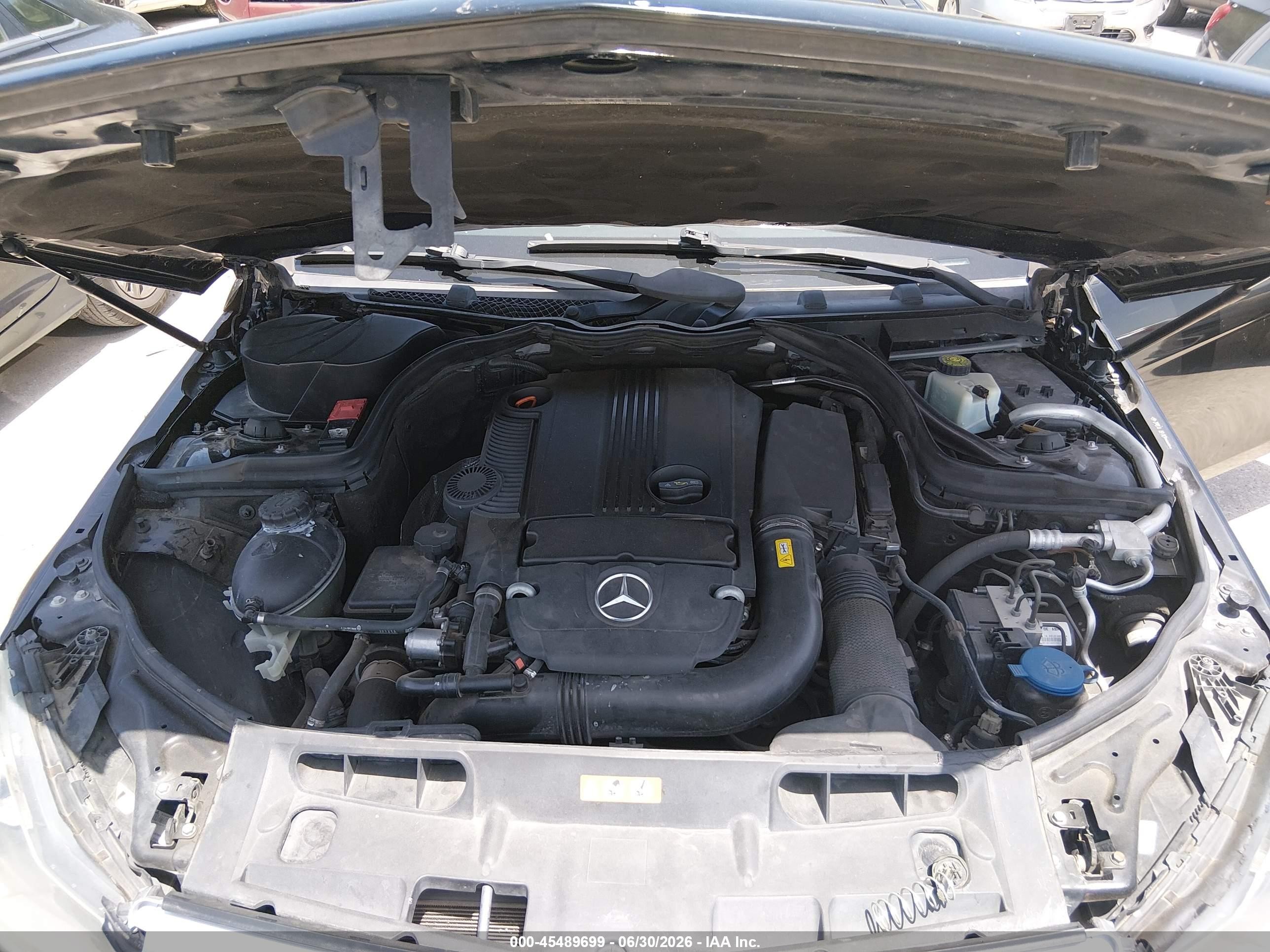 2012 Mercedes-benz C 250   Black vin: WDDGJ4HB5CF847483