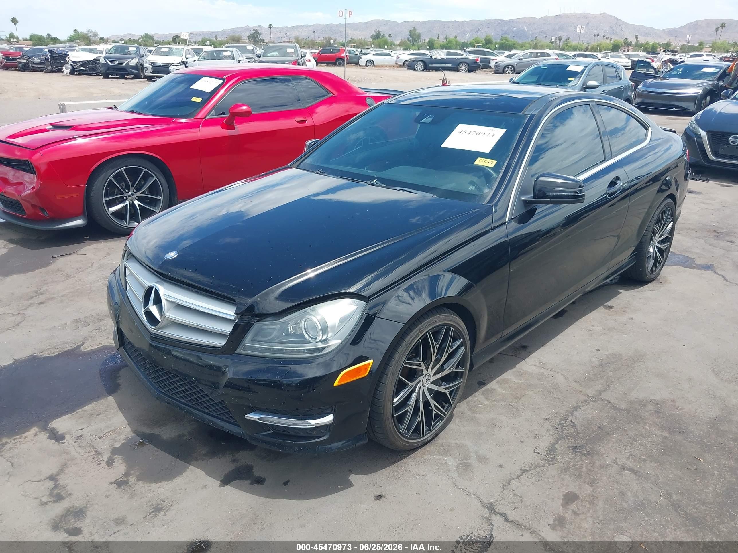 2013 Mercedes-benz C 250   Black vin: WDDGJ4HB5DF956673