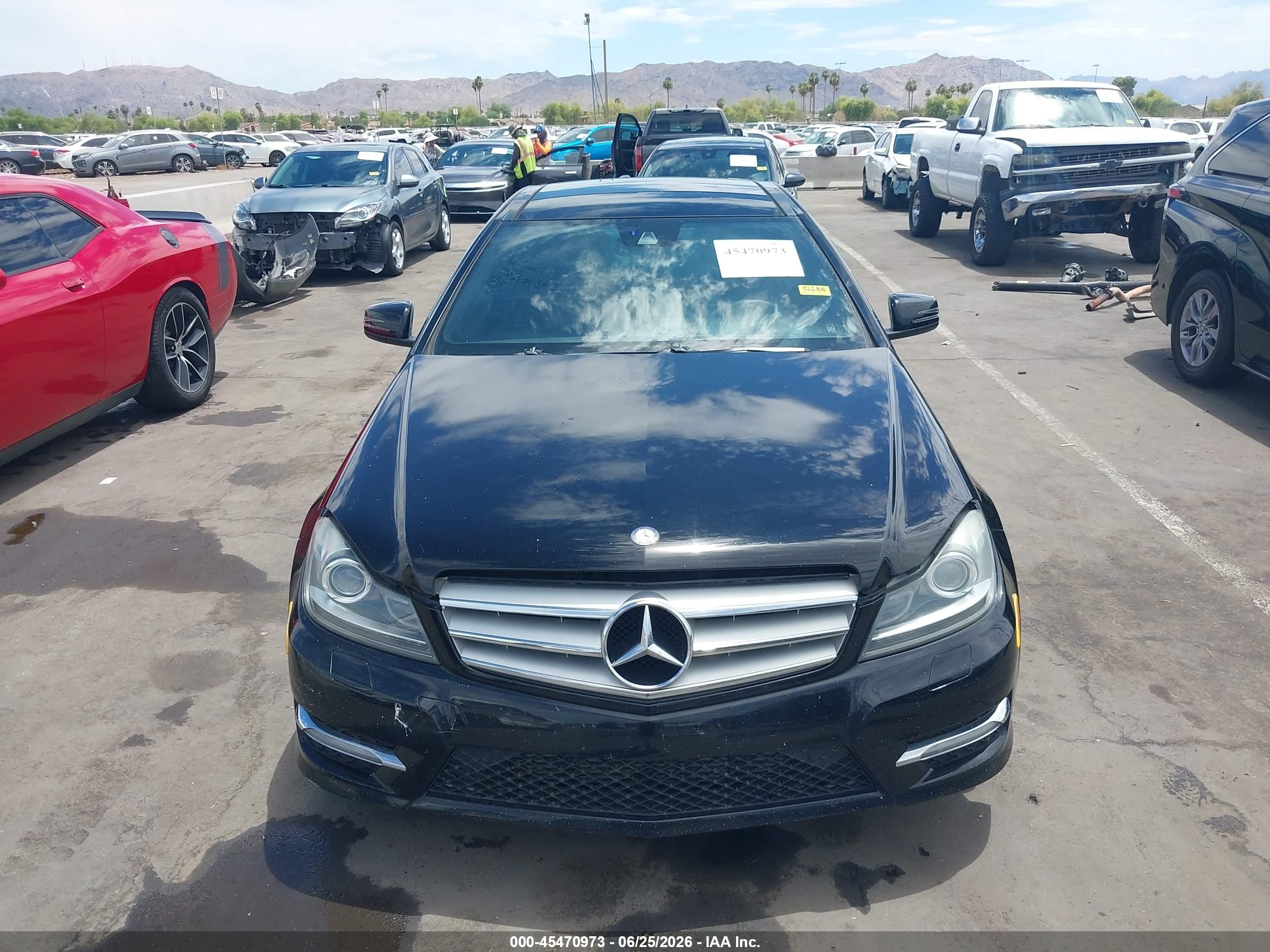 2013 Mercedes-benz C 250   Black vin: WDDGJ4HB5DF956673