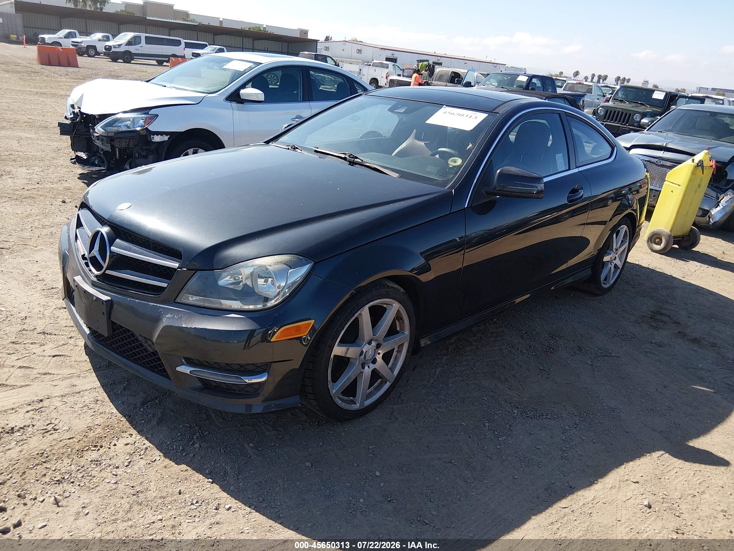 2013 Mercedes-benz C 250   Gray vin: WDDGJ4HB5DG023334