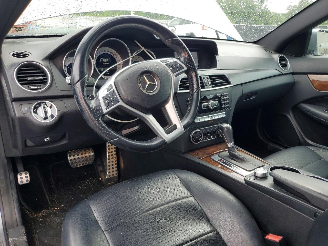 2013 Mercedes-benz C 250 Silver vin: WDDGJ4HB5DG069830