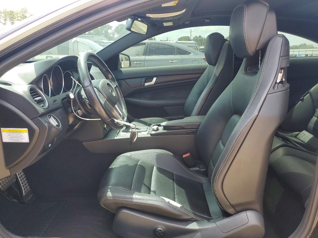 2014 Mercedes-benz C 250 Black vin: WDDGJ4HB5EG200708