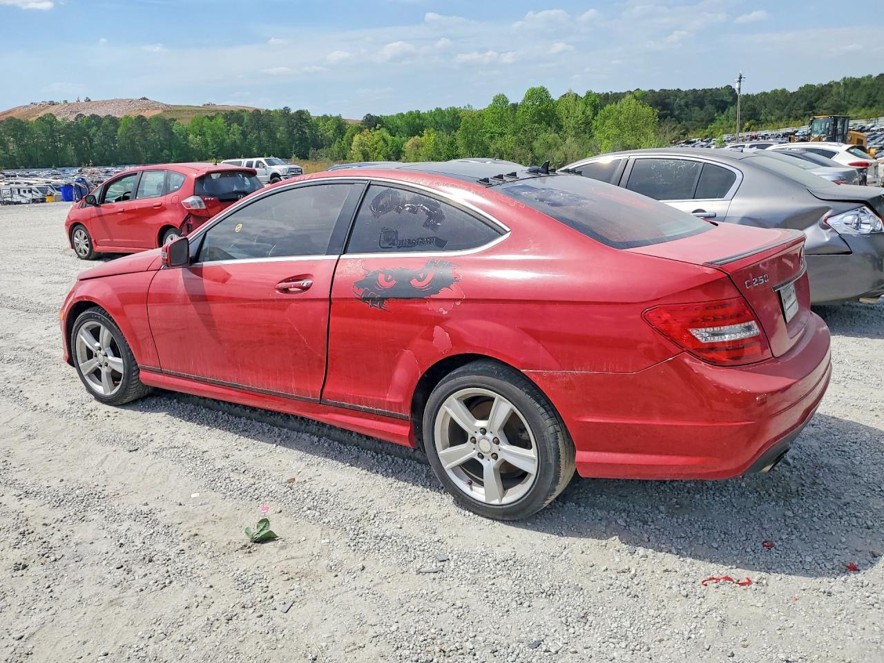 2015 Mercedes-benz C 250 Red vin: WDDGJ4HB5FG384338