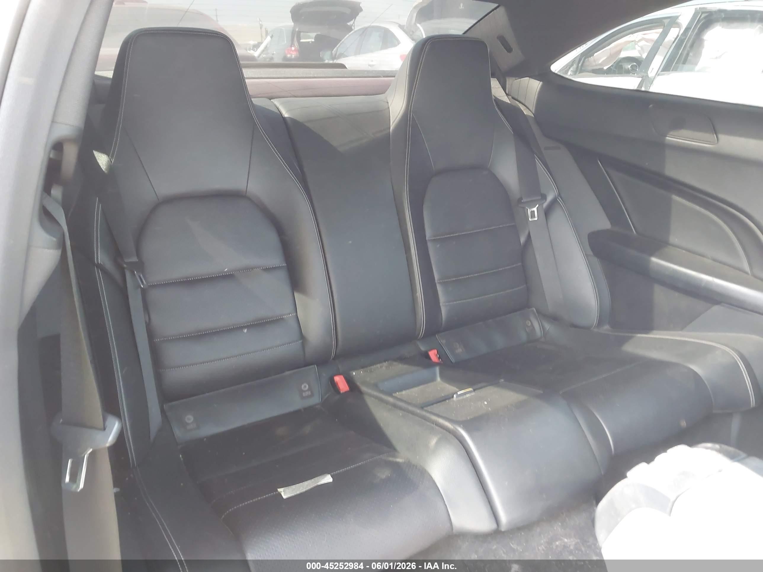 2012 Mercedes-benz C 250   Black vin: WDDGJ4HB6CF770848