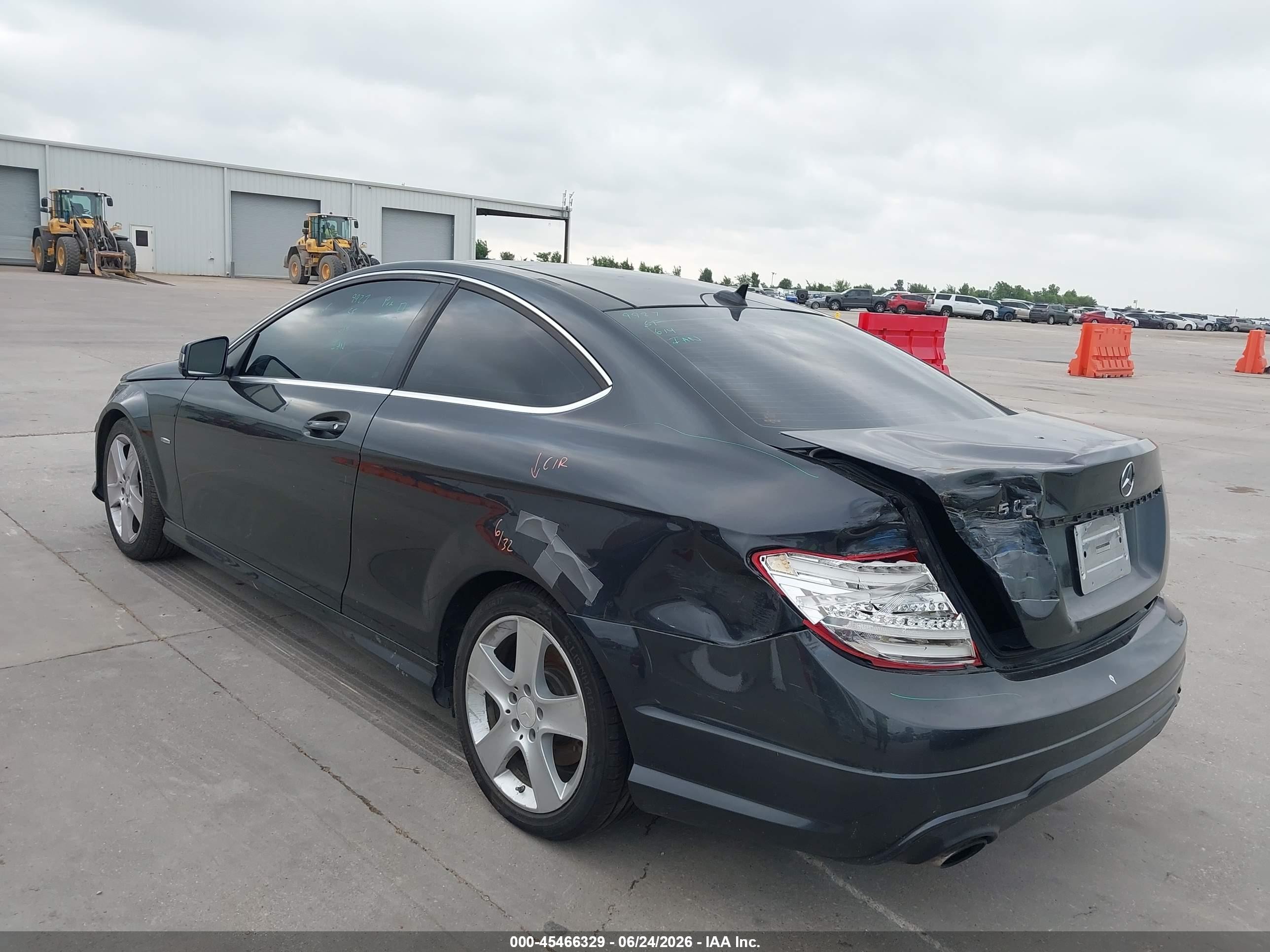 2012 Mercedes-benz C 250   Gray vin: WDDGJ4HB6CF858024