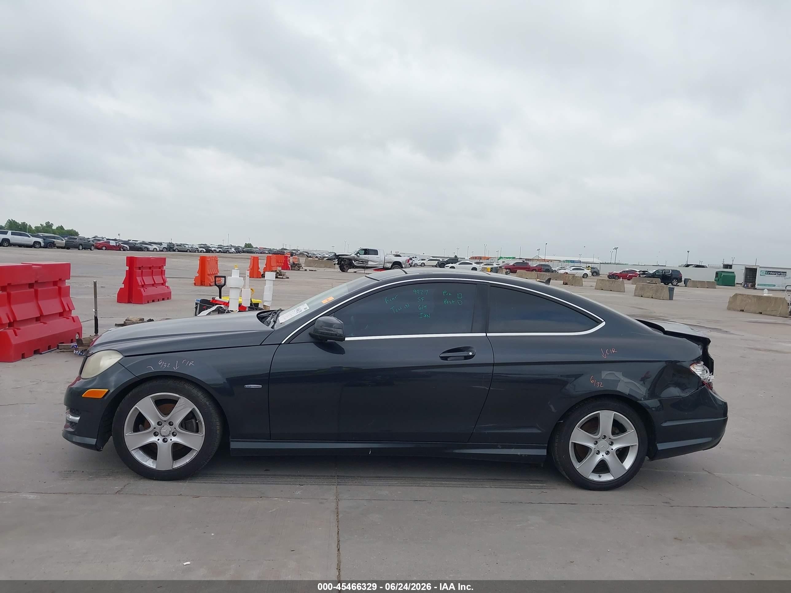 2012 Mercedes-benz C 250   Gray vin: WDDGJ4HB6CF858024