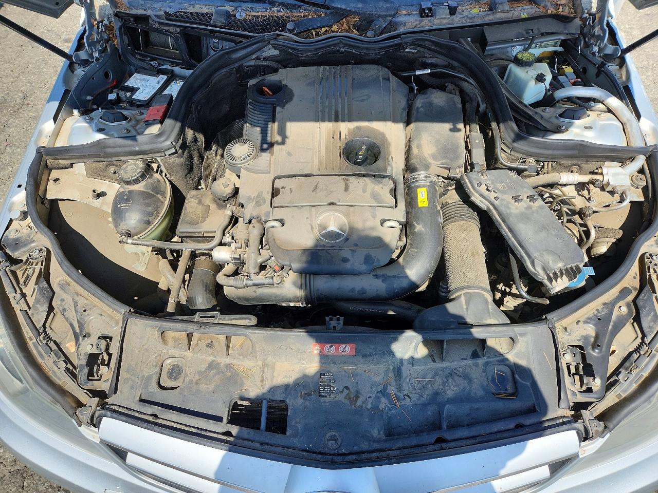 2012 Mercedes-benz C 250 Silver vin: WDDGJ4HB6CF887166