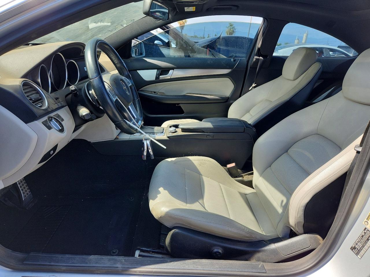 2012 Mercedes-benz C 250 Silver vin: WDDGJ4HB6CF887166