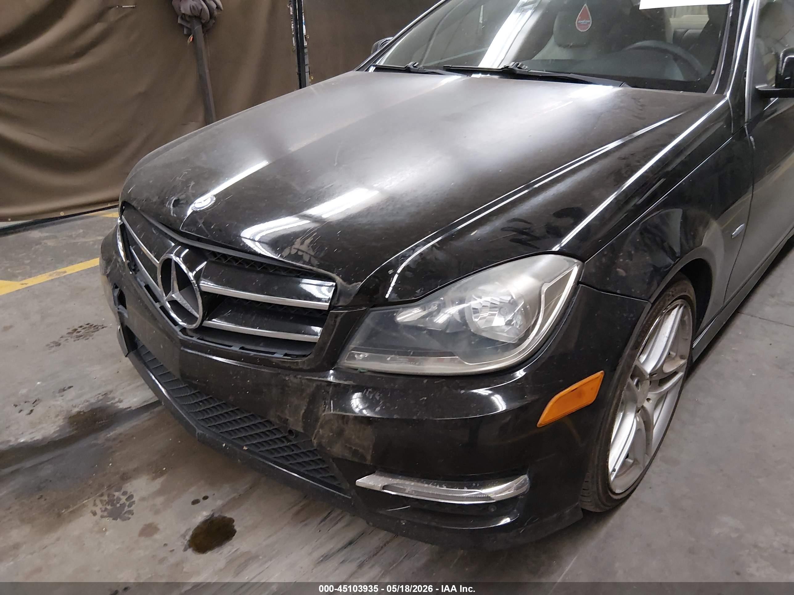 2012 Mercedes-benz C 250   Black vin: WDDGJ4HB6CF911675