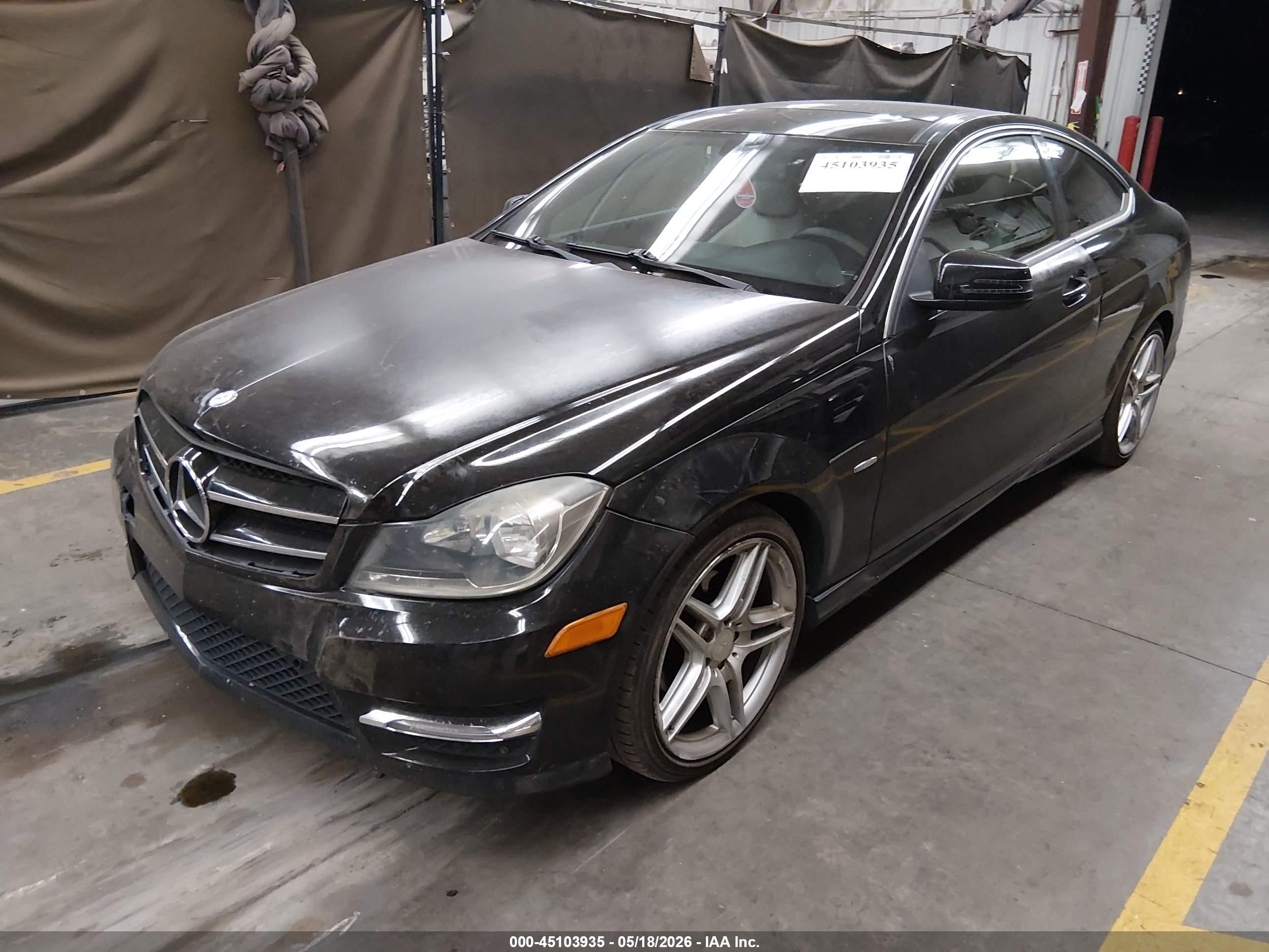 2012 Mercedes-benz C 250   Black vin: WDDGJ4HB6CF911675