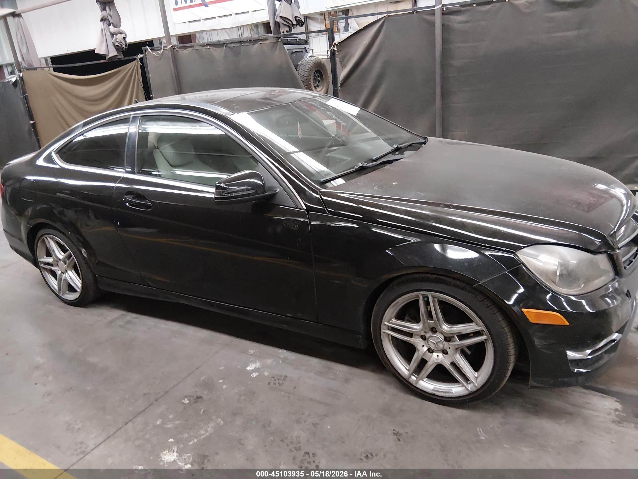 2012 Mercedes-benz C 250   Black vin: WDDGJ4HB6CF911675