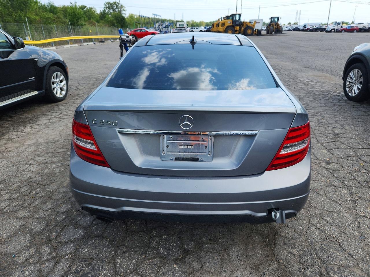 2013 Mercedes-benz C 250 Silver vin: WDDGJ4HB6DF967715