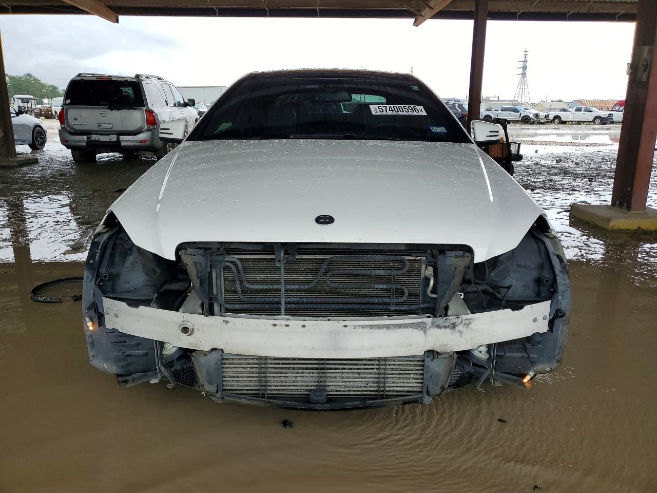 2014 Mercedes-benz C 250 Белый vin: WDDGJ4HB6EG200278