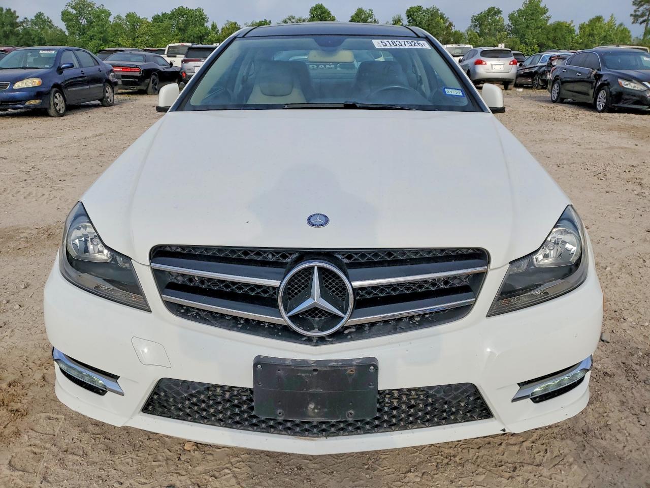 2014 Mercedes-benz C 250 White vin: WDDGJ4HB6EG215718