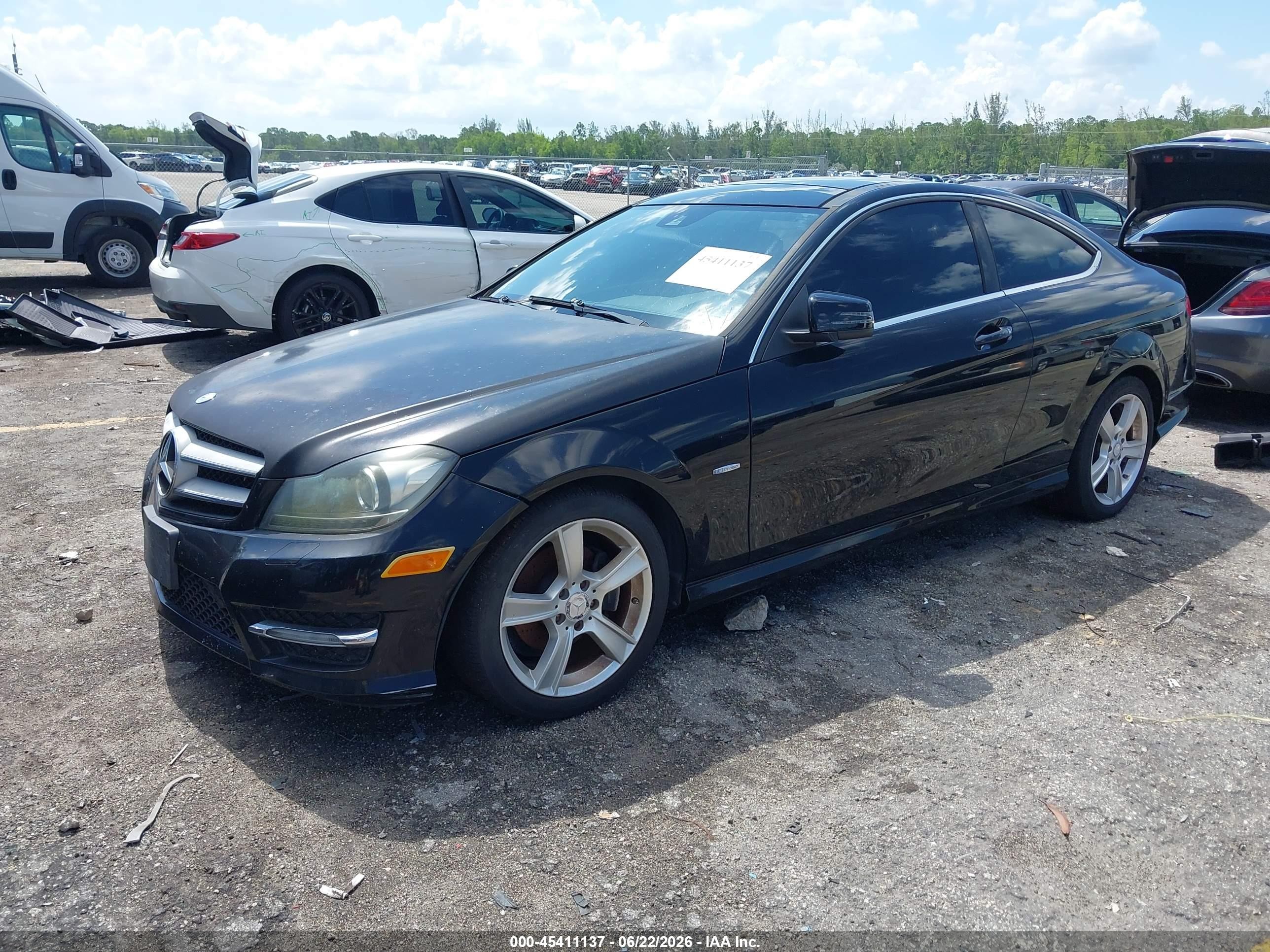 2012 Mercedes-benz C 250   Black vin: WDDGJ4HB7CF764332