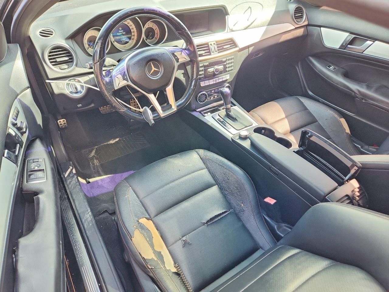 2013 Mercedes-benz C 250 Black vin: WDDGJ4HB7DG031810