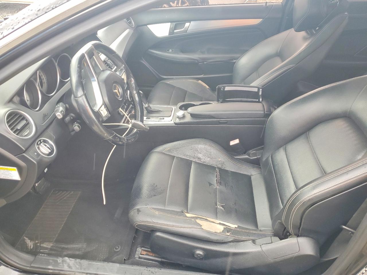 2013 Mercedes-benz C 250 Black vin: WDDGJ4HB7DG031810