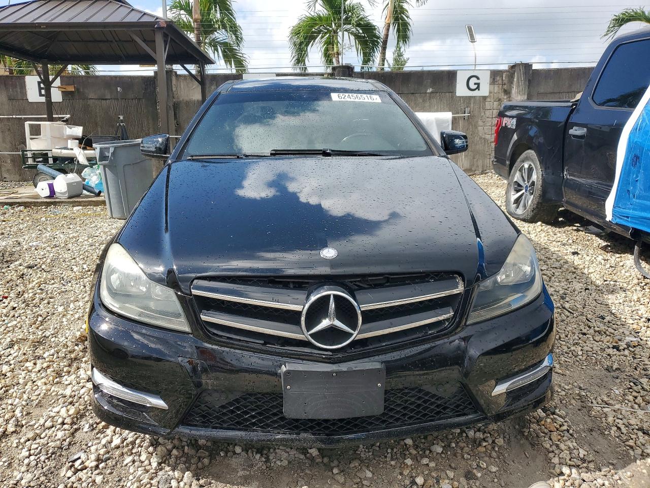 2013 Mercedes-benz C 250 Black vin: WDDGJ4HB7DG031810