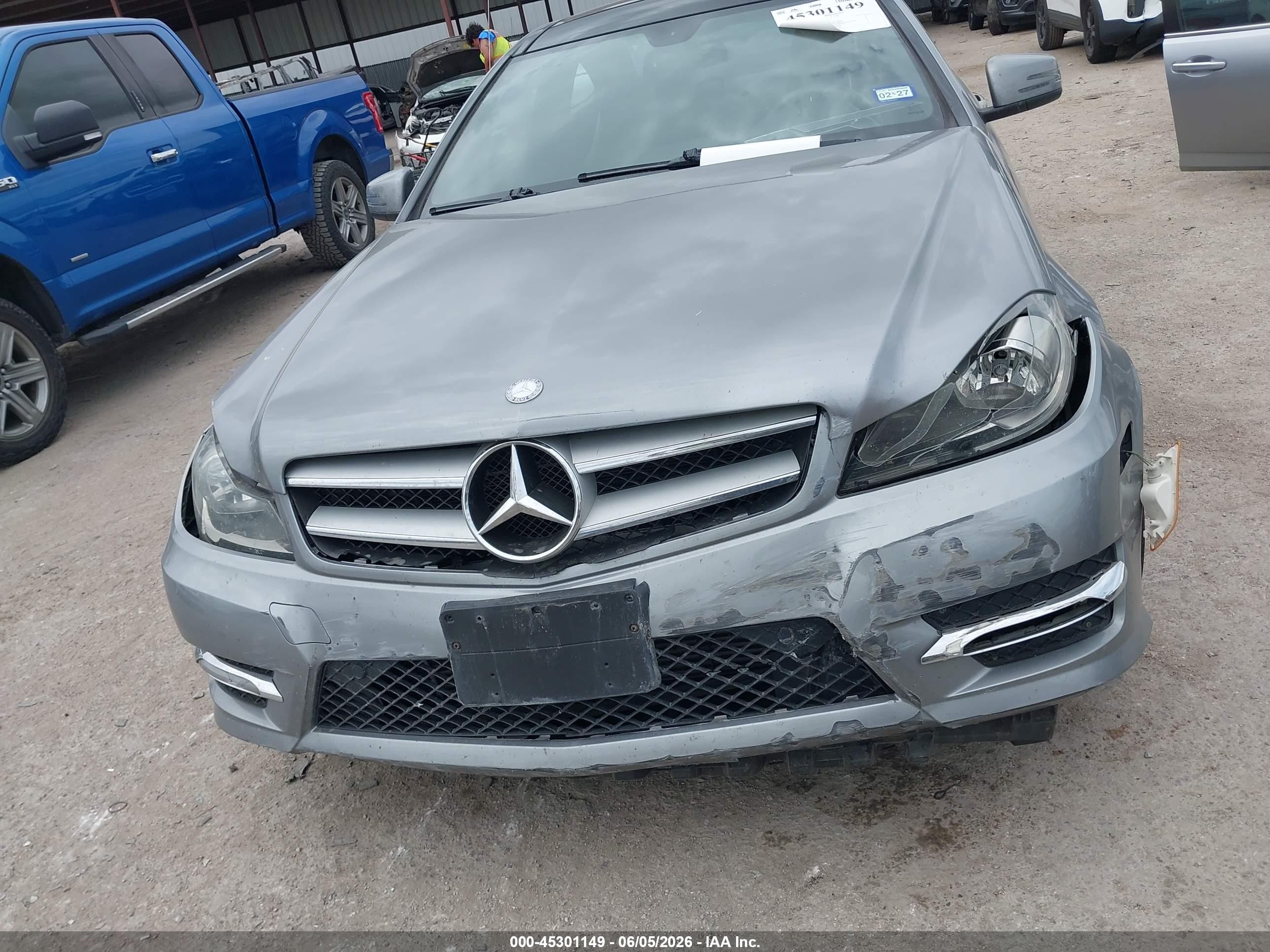 2013 Mercedes-benz C 250   Gray vin: WDDGJ4HB7DG048879