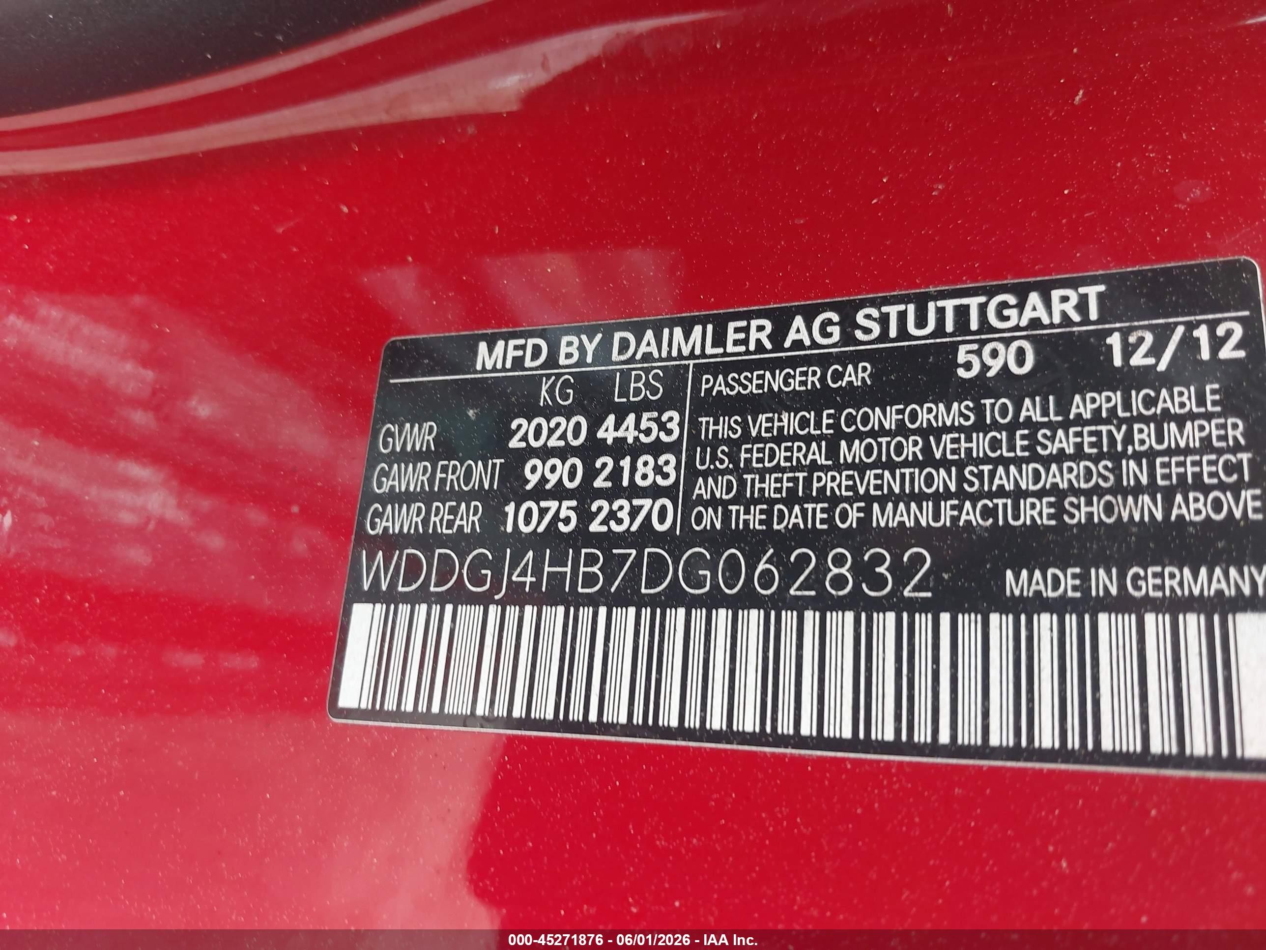 2013 Mercedes-benz C 250   Red vin: WDDGJ4HB7DG062832