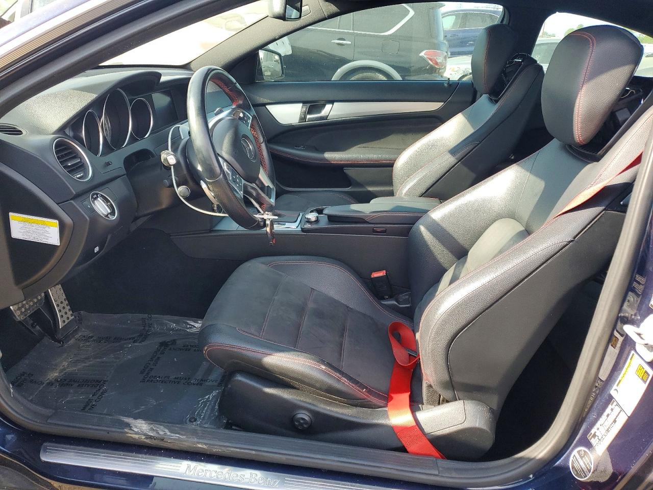 2014 Mercedes-benz C 250 Blue vin: WDDGJ4HB7EG162964