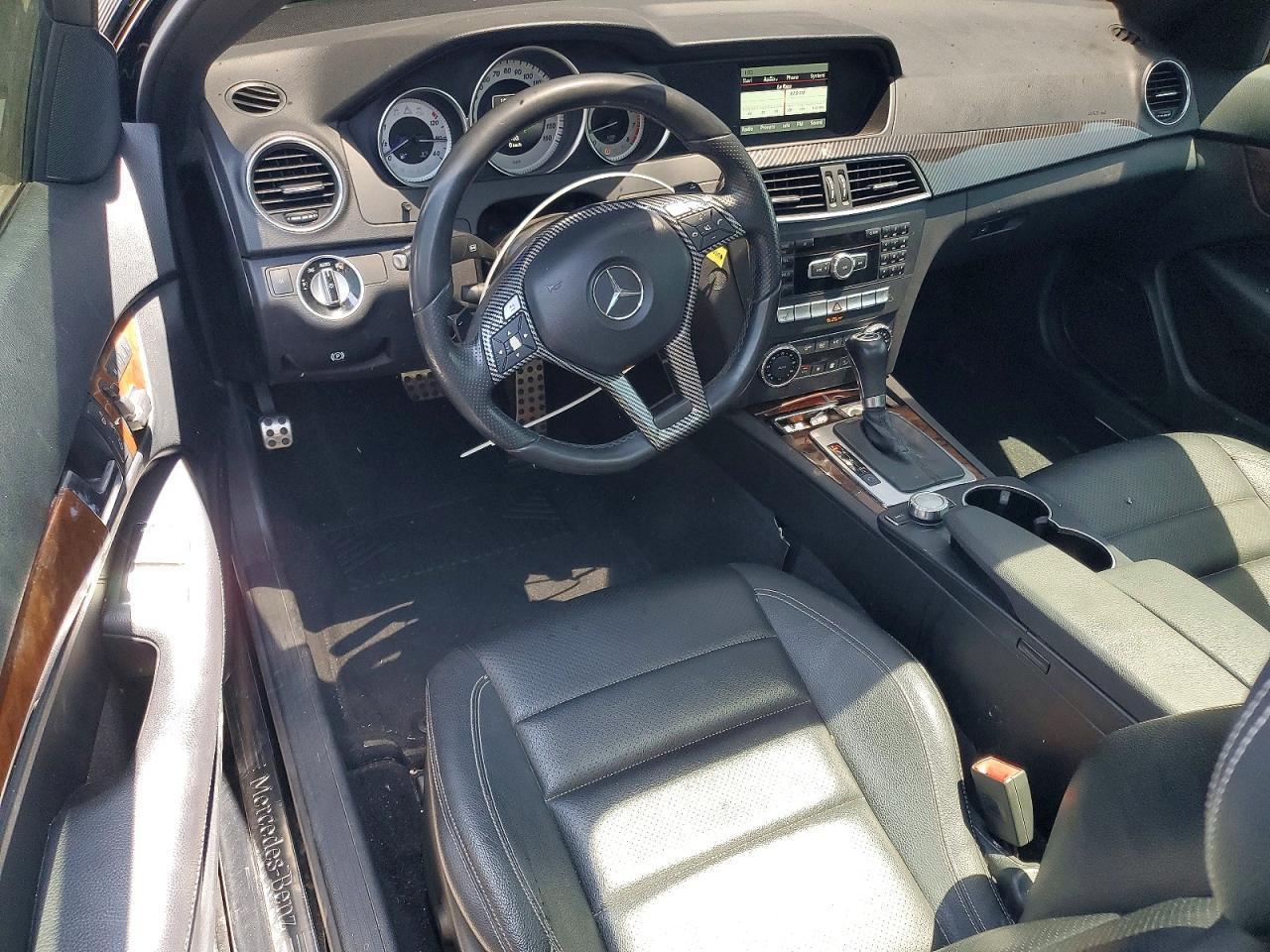 2015 Mercedes-benz C 250 Black vin: WDDGJ4HB7FG385734