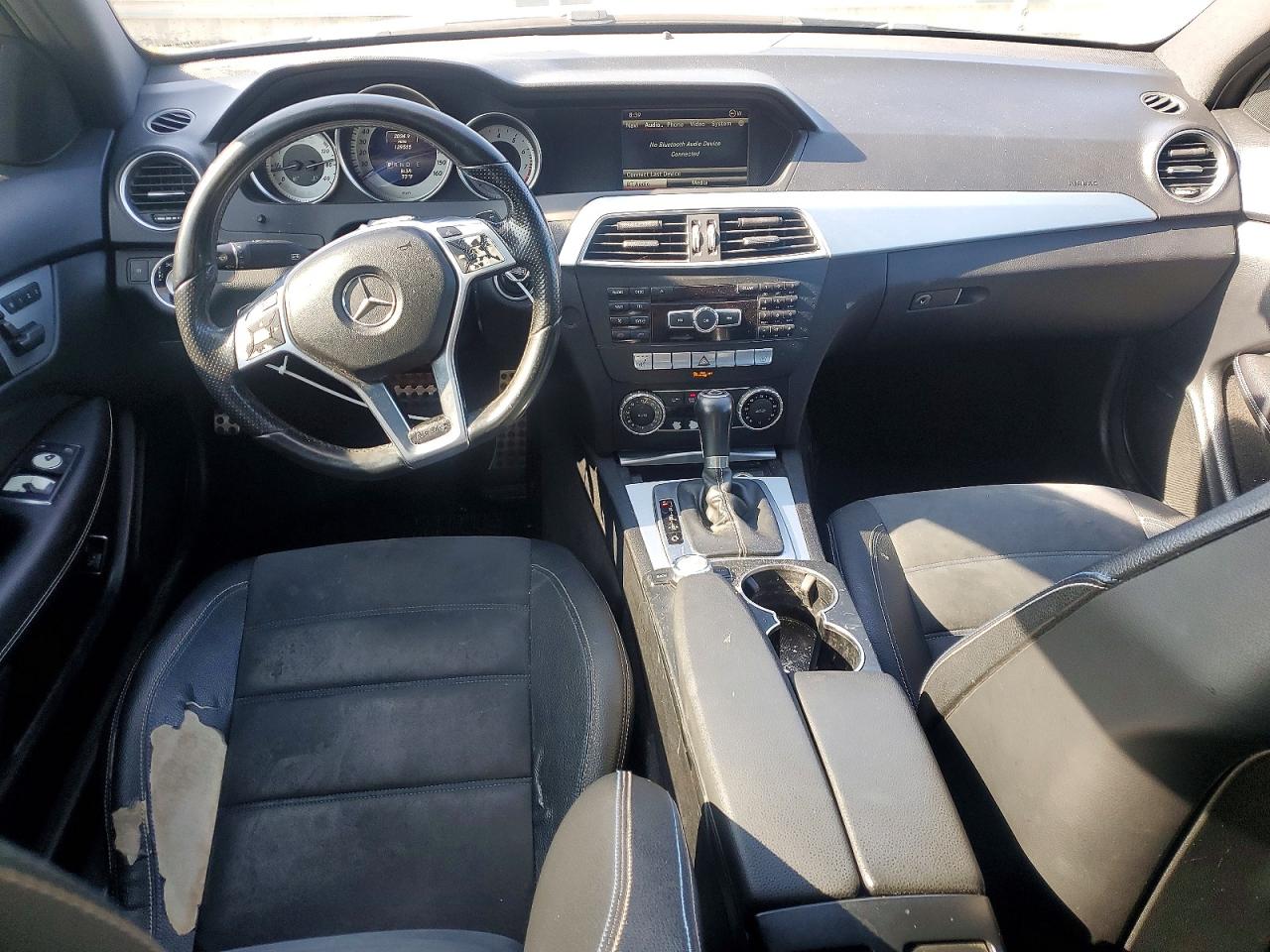 2015 Mercedes-benz C 250 Серый vin: WDDGJ4HB7FG402208