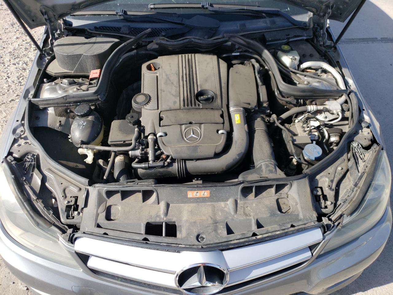2012 Mercedes-benz C 250 Gray vin: WDDGJ4HB8CF824263
