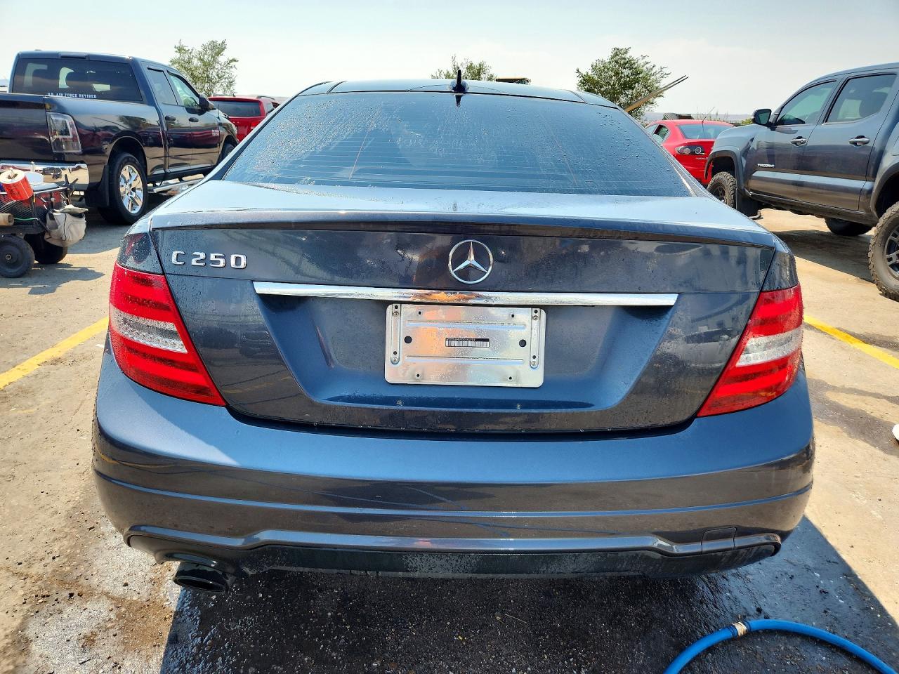 2013 Mercedes-benz C 250 Gray vin: WDDGJ4HB8DG068722