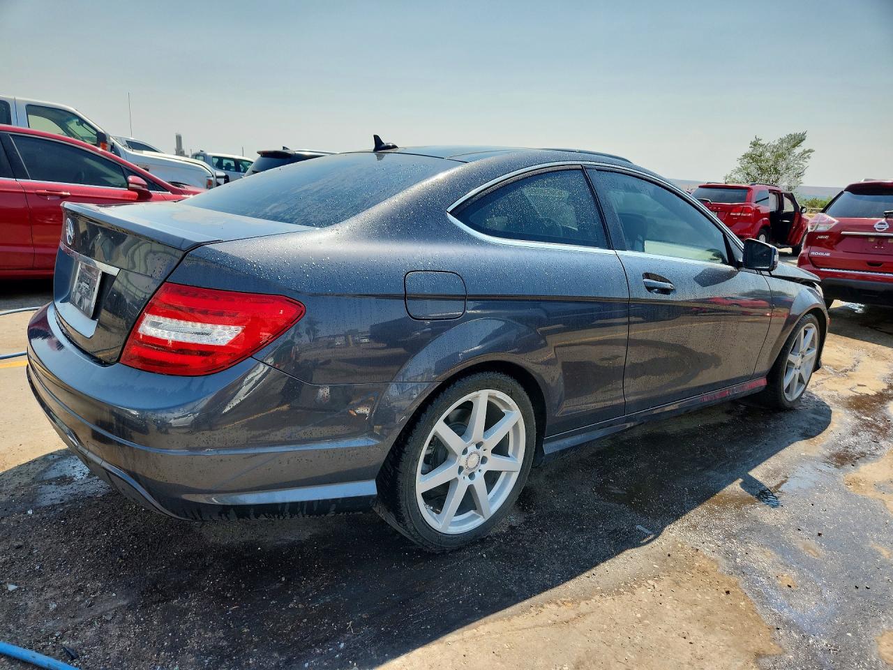 2013 Mercedes-benz C 250 Gray vin: WDDGJ4HB8DG068722