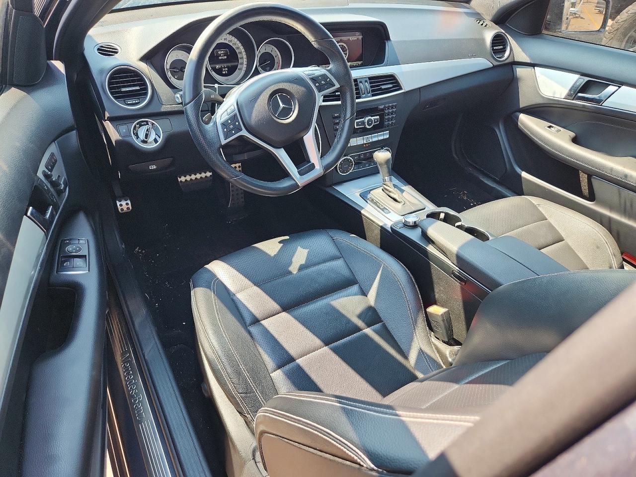 2013 Mercedes-benz C 250 Gray vin: WDDGJ4HB8DG068722