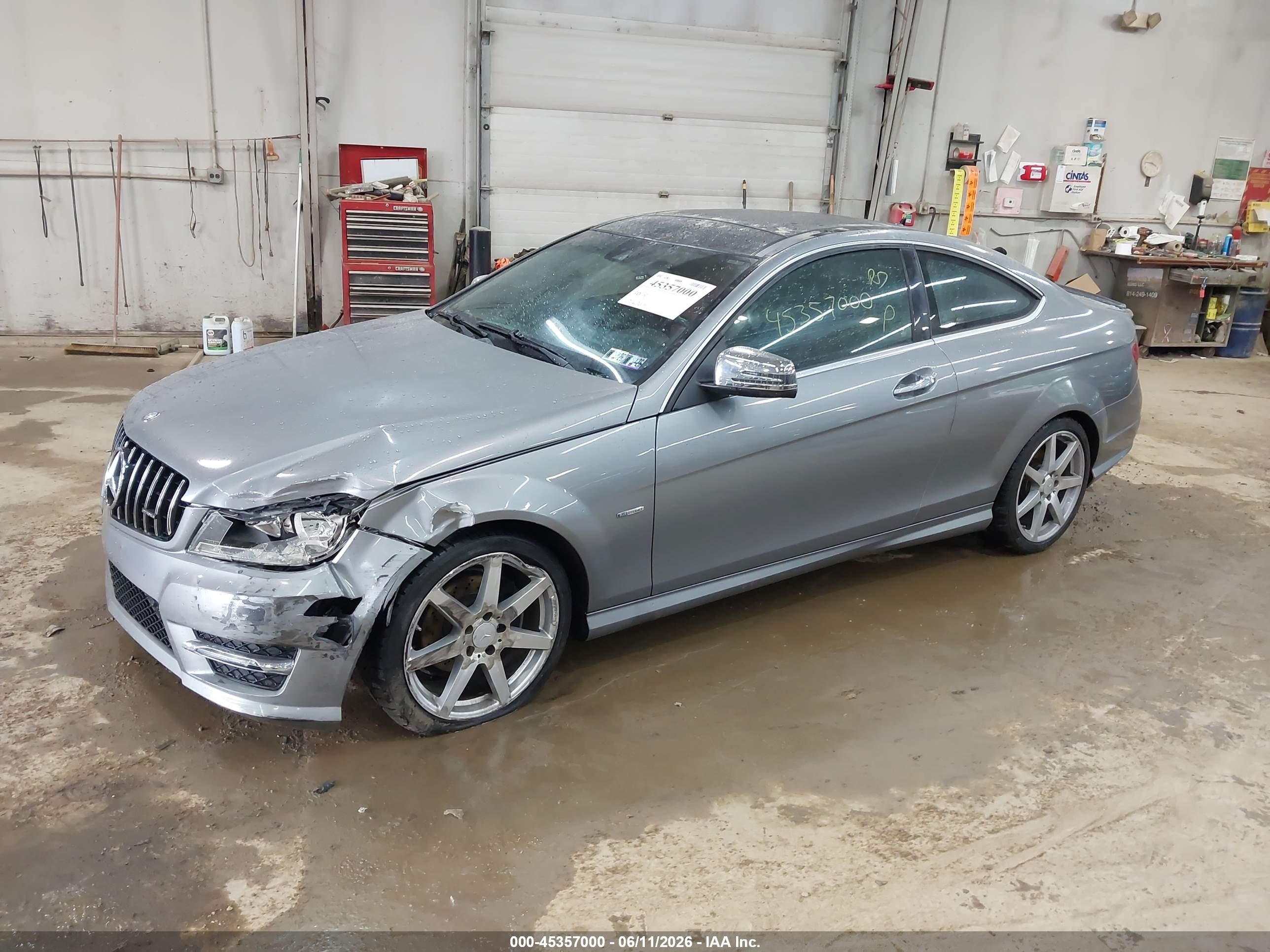 2012 Mercedes-benz C 250   Silver vin: WDDGJ4HB9CF826751