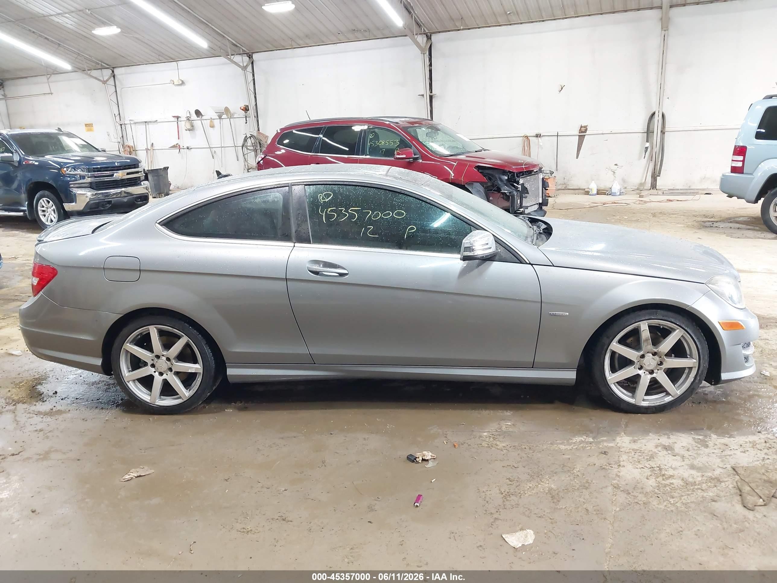 2012 Mercedes-benz C 250   Silver vin: WDDGJ4HB9CF826751