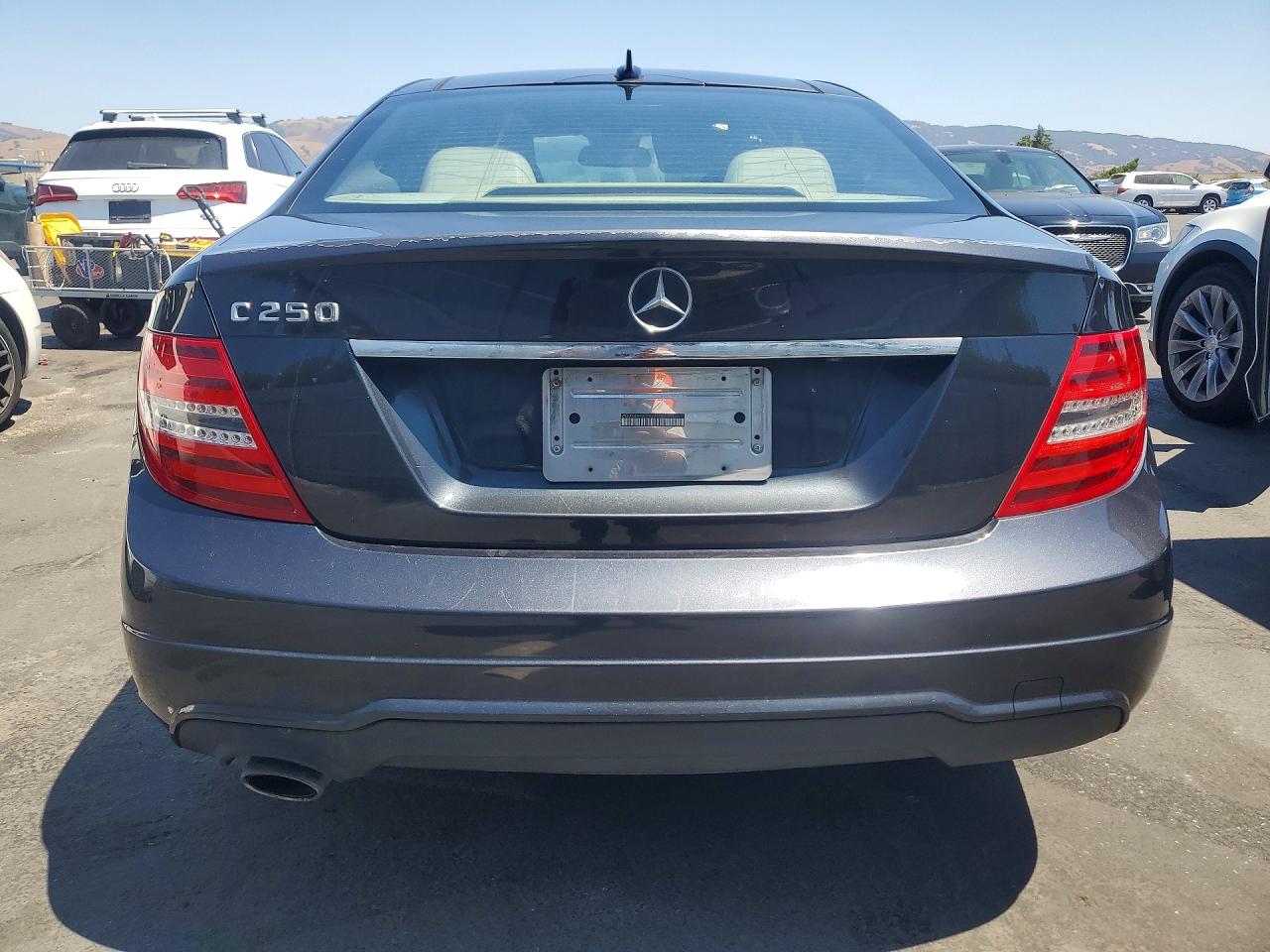 2012 Mercedes-benz C 250 Charcoal vin: WDDGJ4HB9CF932455