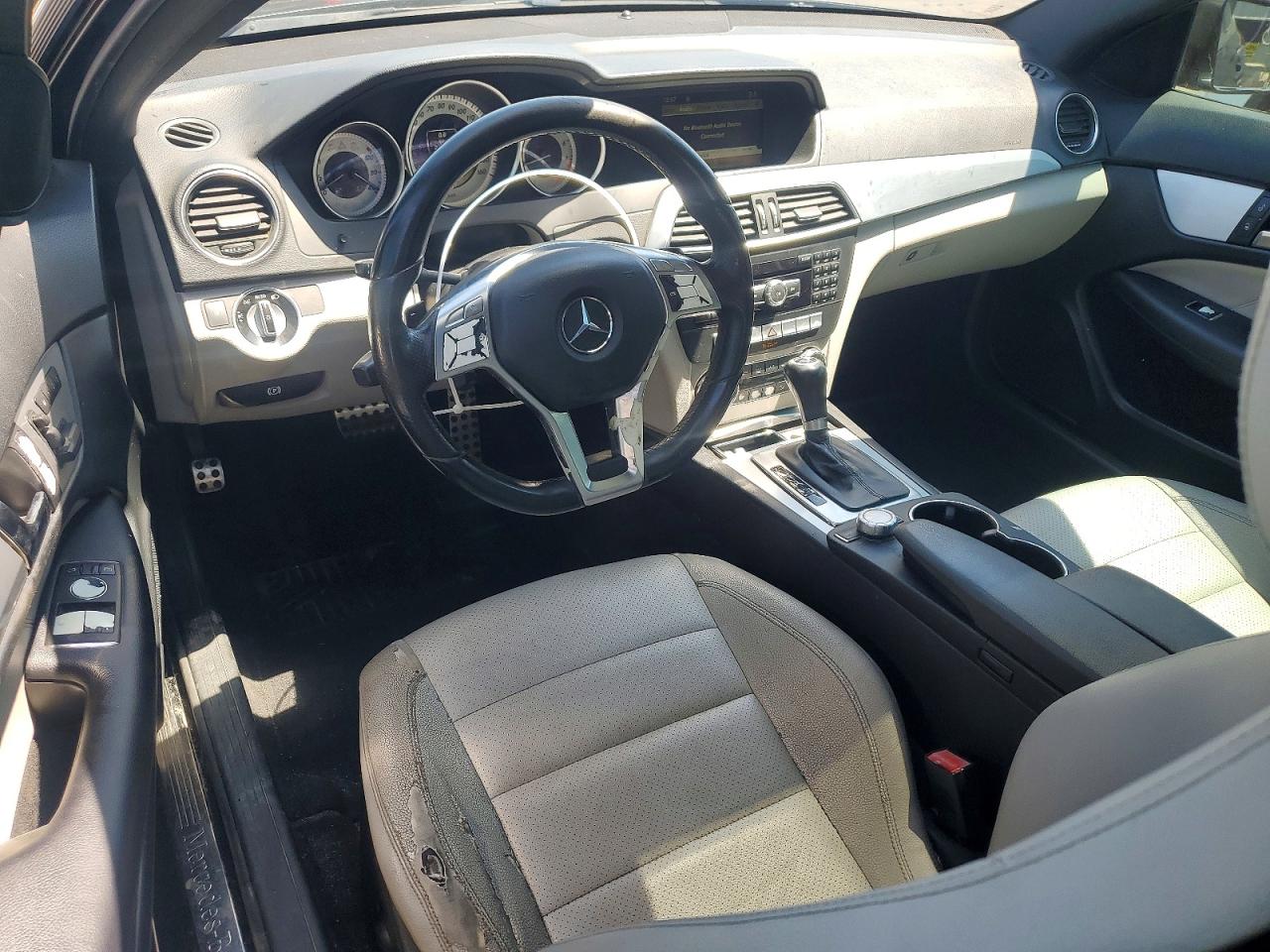 2012 Mercedes-benz C 250 Charcoal vin: WDDGJ4HB9CF932455