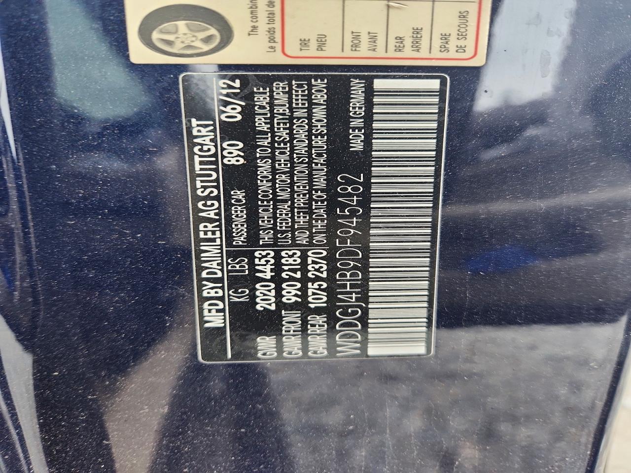 2013 Mercedes-benz C 250 Blue vin: WDDGJ4HB9DF945482
