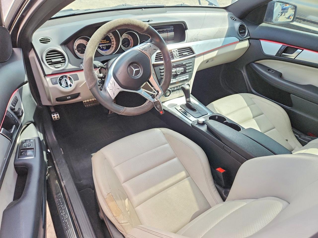 2013 Mercedes-benz C 250 Gray vin: WDDGJ4HB9DF980409