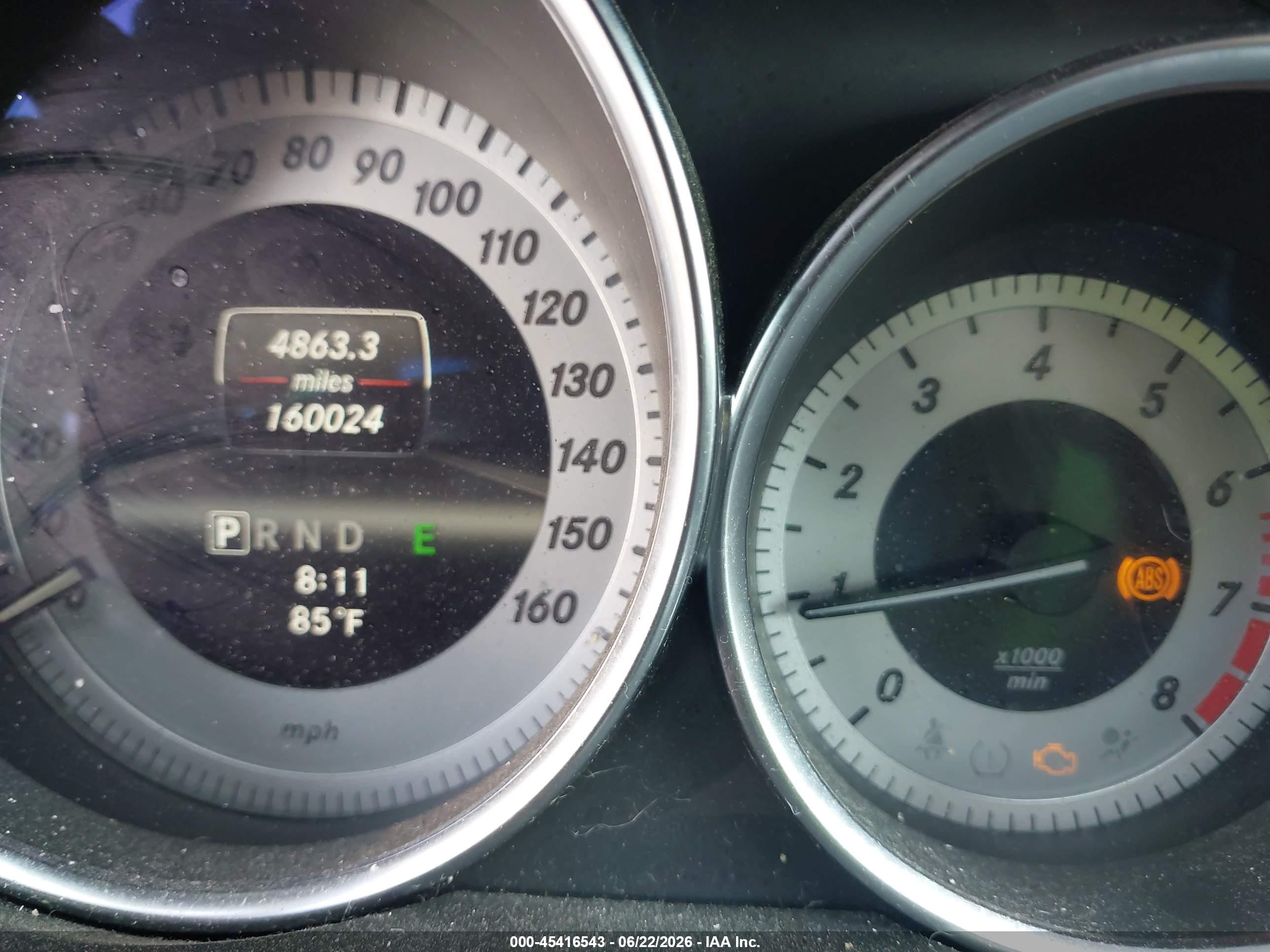 2013 Mercedes-benz C 250   Blue vin: WDDGJ4HB9DG030562