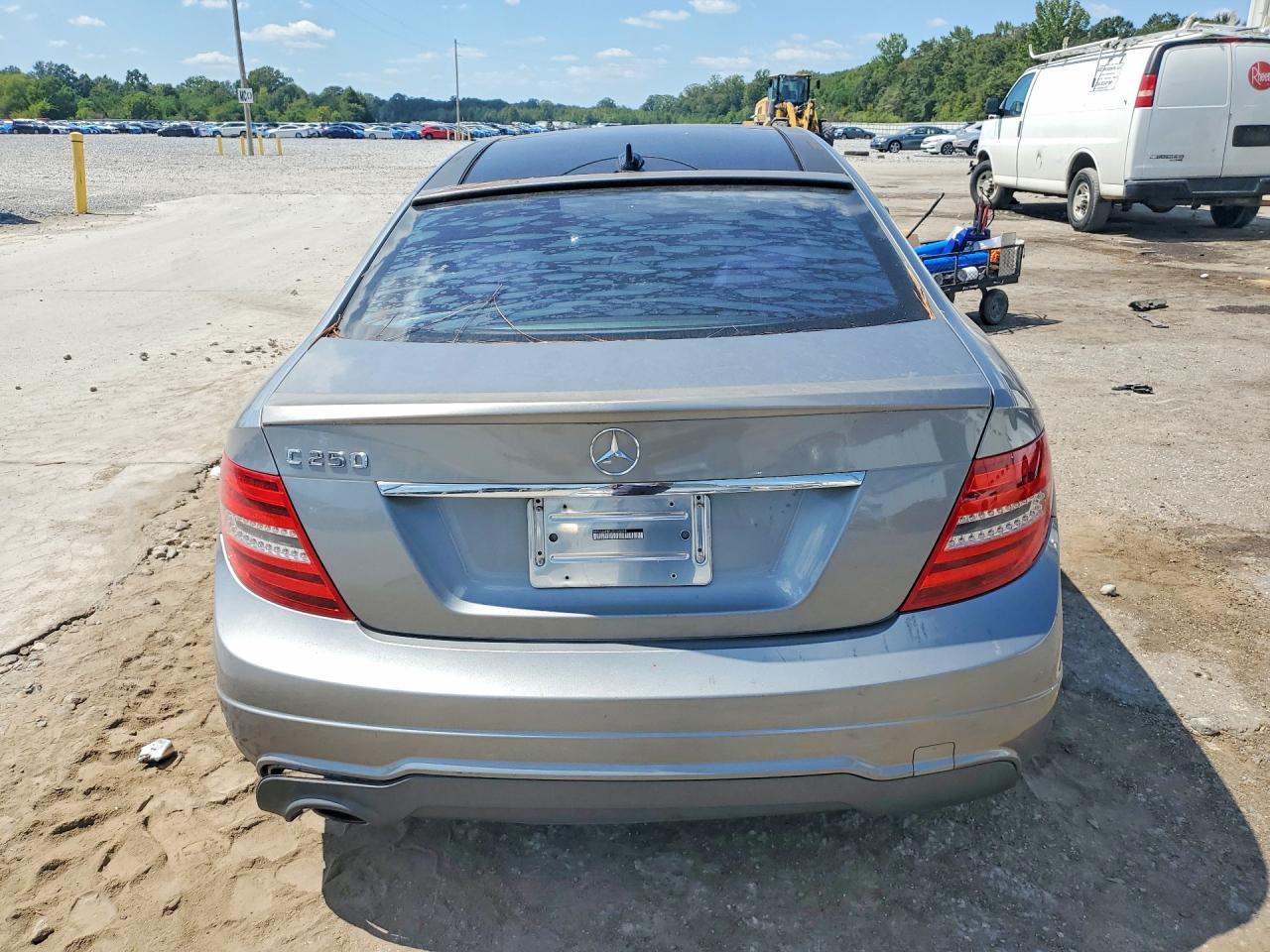 2013 Mercedes-benz C 250 Gray vin: WDDGJ4HB9DG060046