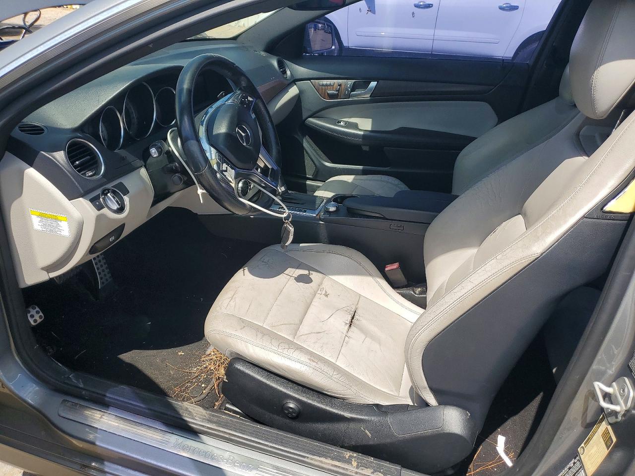 2013 Mercedes-benz C 250 Gray vin: WDDGJ4HB9DG060046
