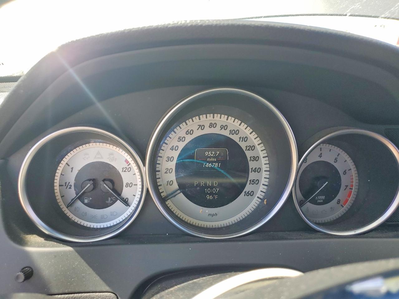 2013 Mercedes-benz C 250 Gray vin: WDDGJ4HB9DG060046