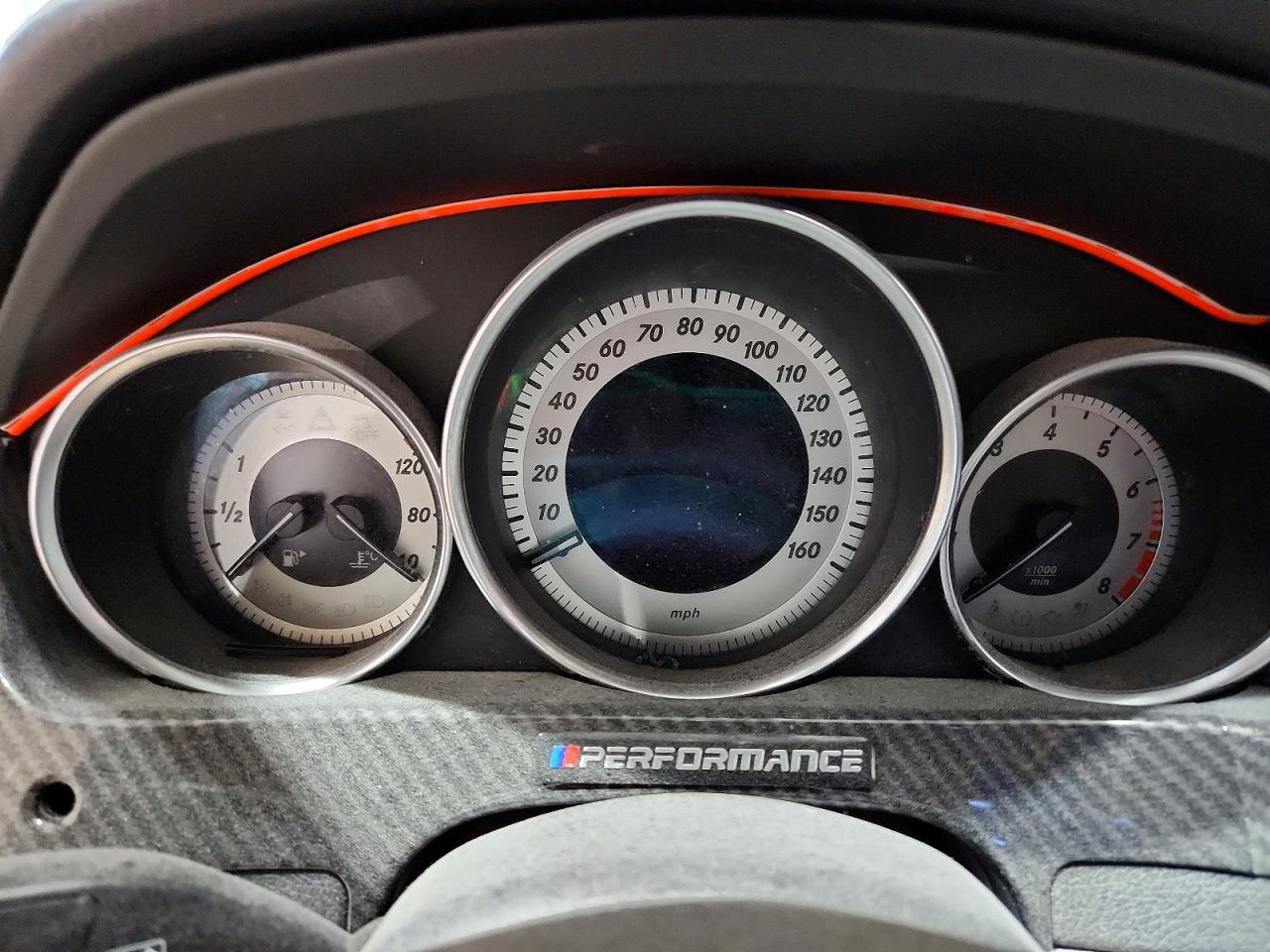 2013 Mercedes-benz C 250 Серый vin: WDDGJ4HBXDG029081