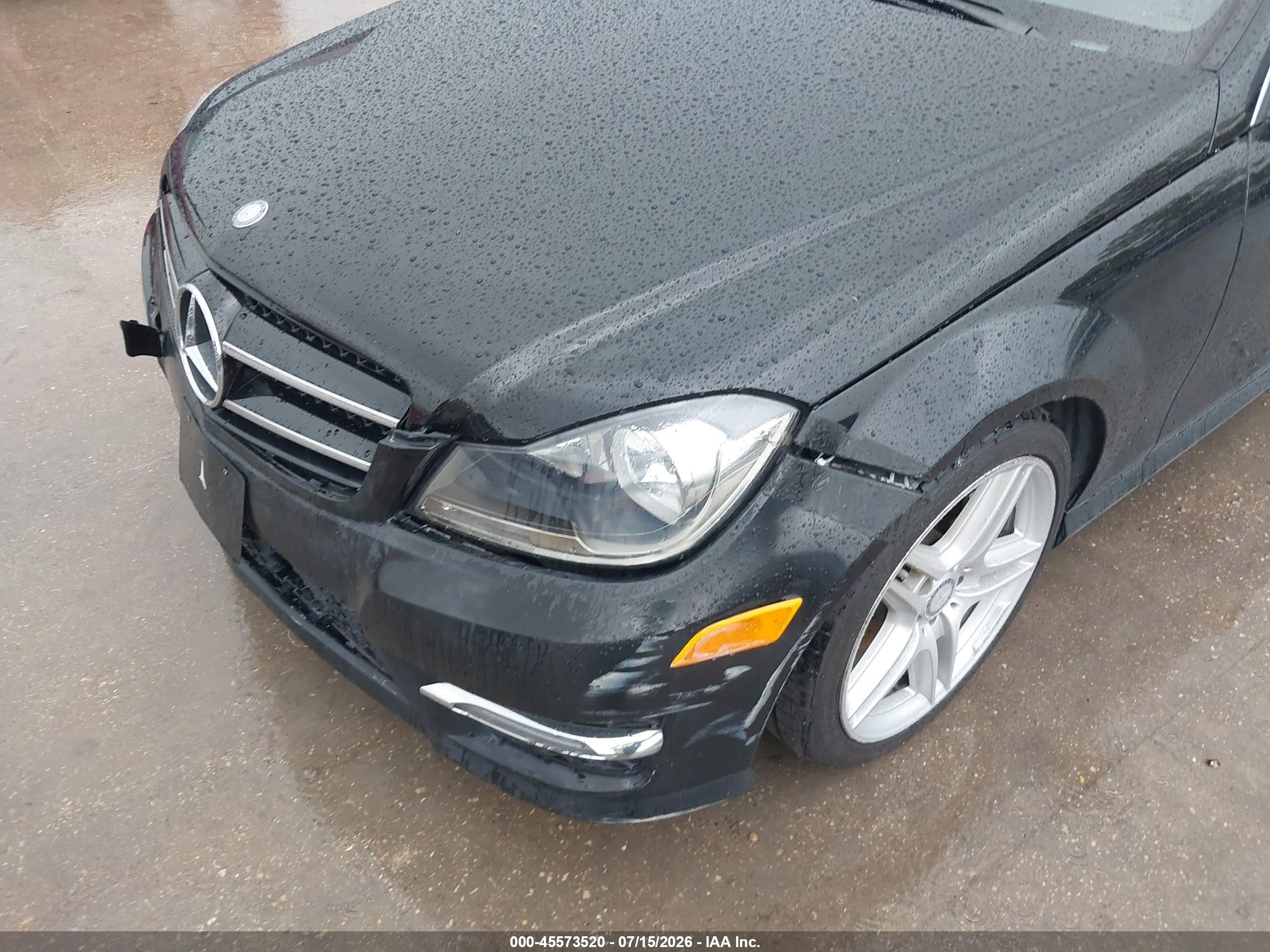 2015 Mercedes-benz C 250   Black vin: WDDGJ4HBXFG417821