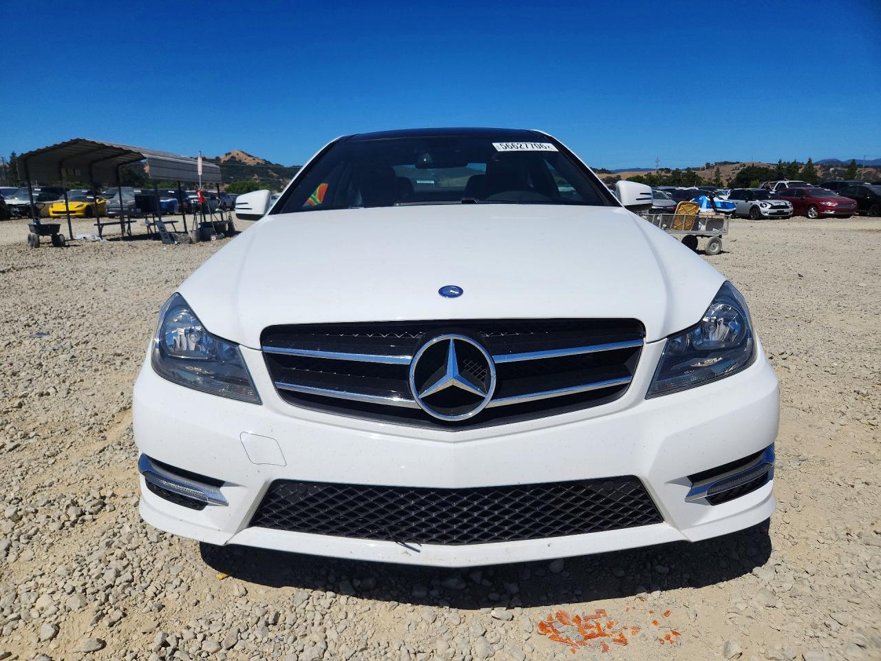 2015 Mercedes-benz C 350 White vin: WDDGJ5HB0FG374886