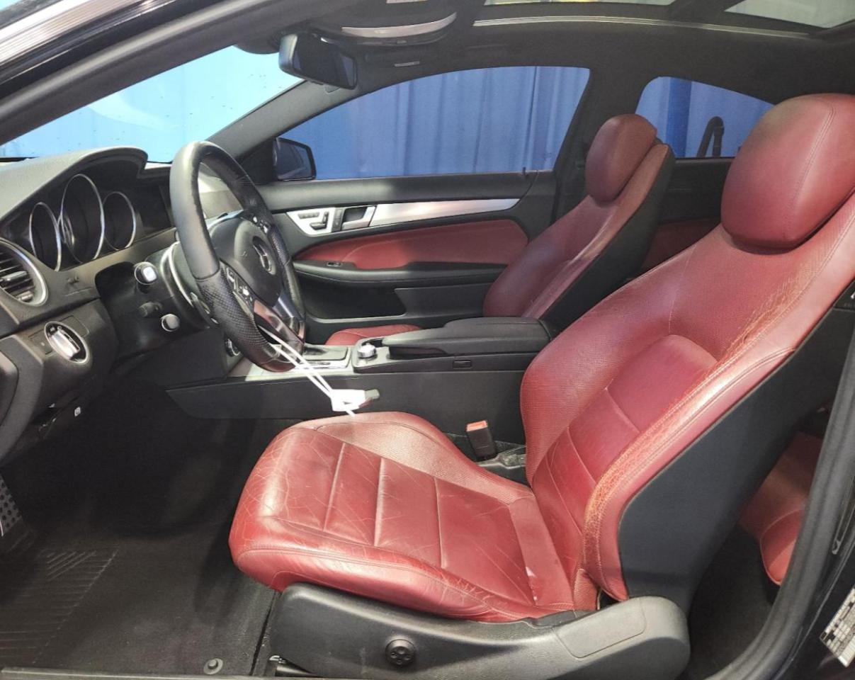 2015 Mercedes-benz C 350 Black vin: WDDGJ5HB2FG368622