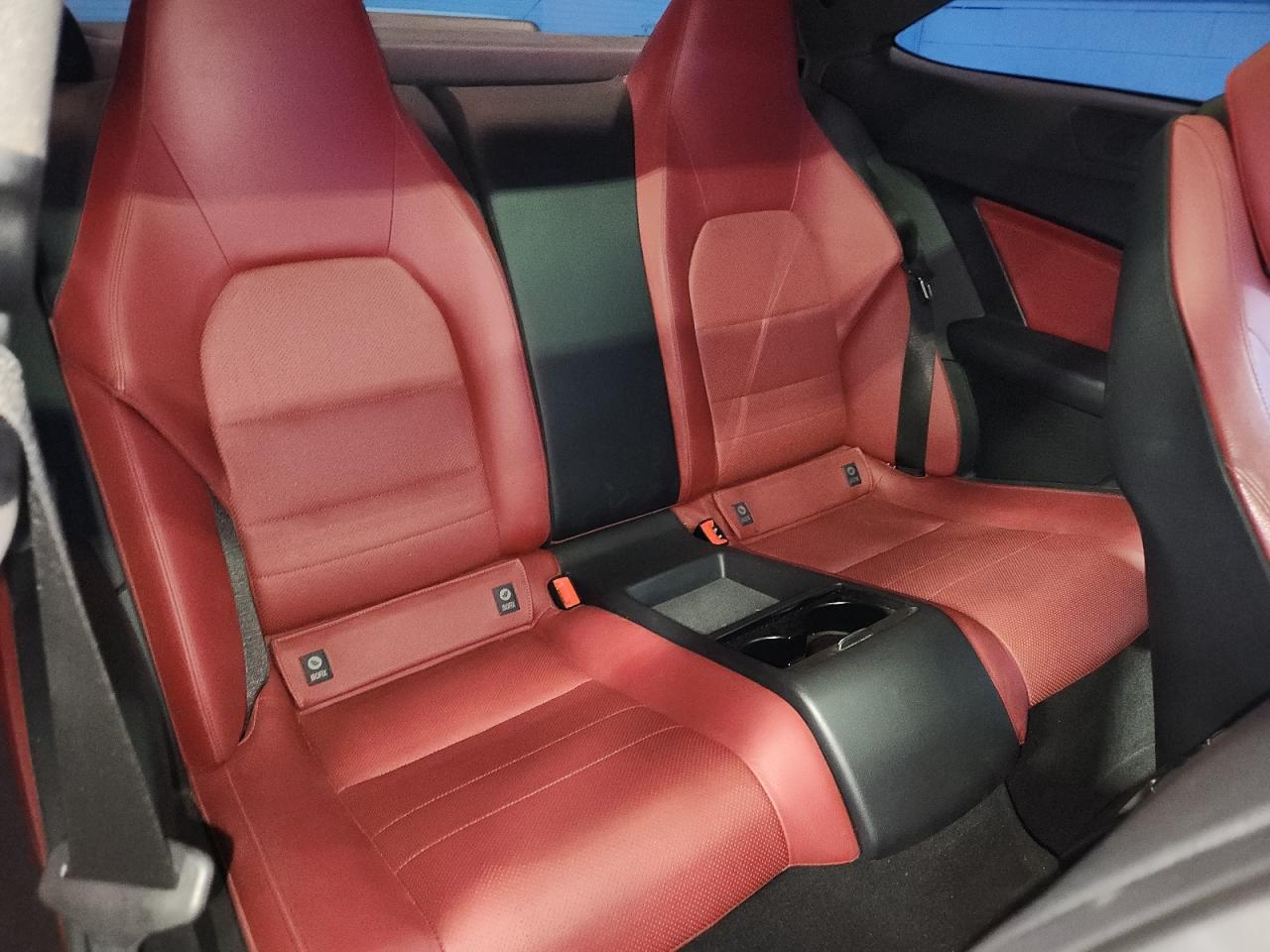 2015 Mercedes-benz C 350 Black vin: WDDGJ5HB2FG368622