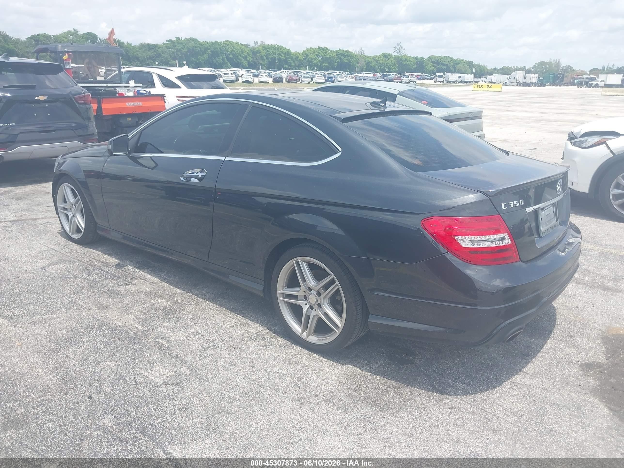 2014 Mercedes-benz C 350 Sport Gray vin: WDDGJ5HB3EG209199